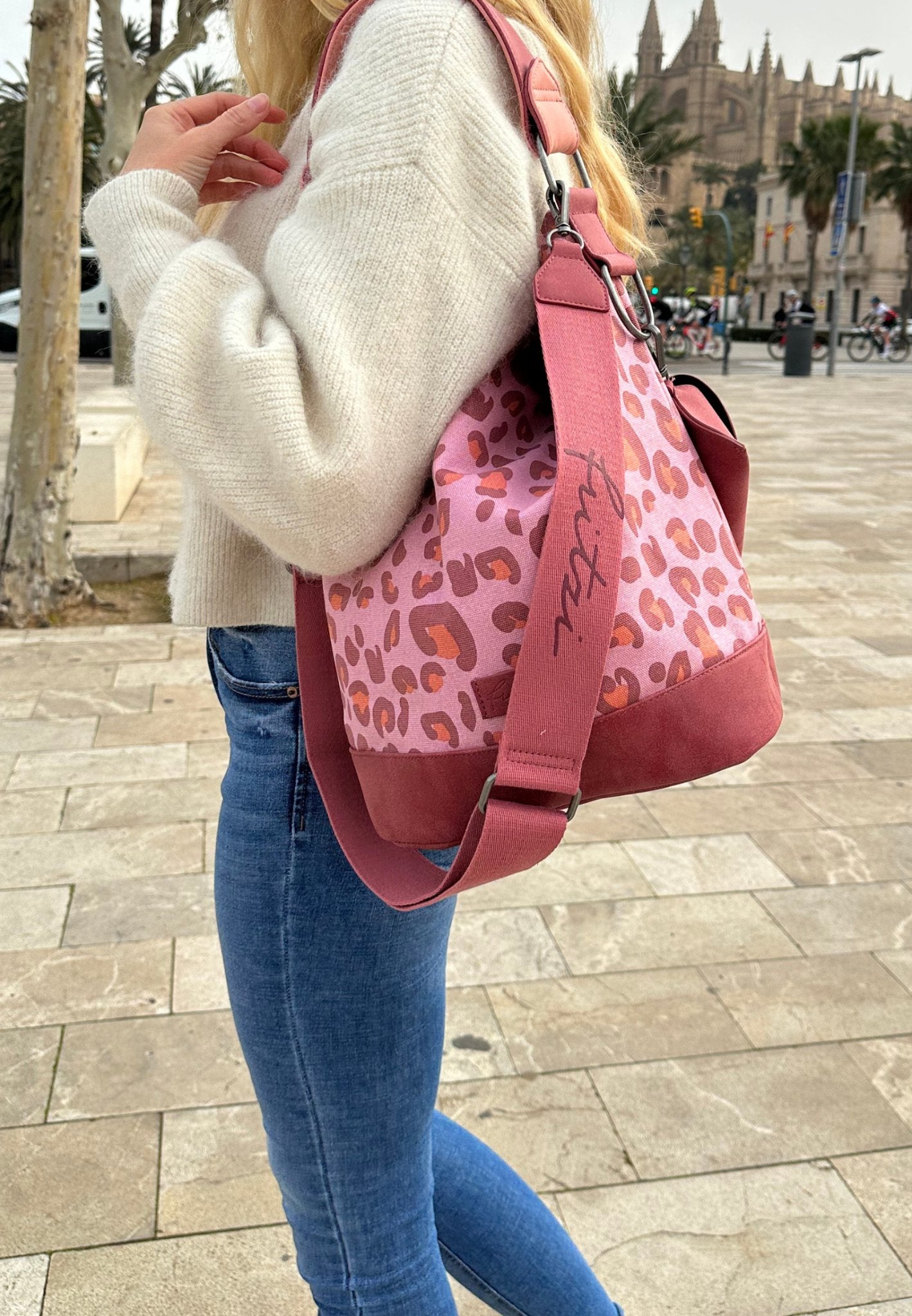 Izzy07-Olga-Leo - Fritzi aus Preußen - Leo Brick