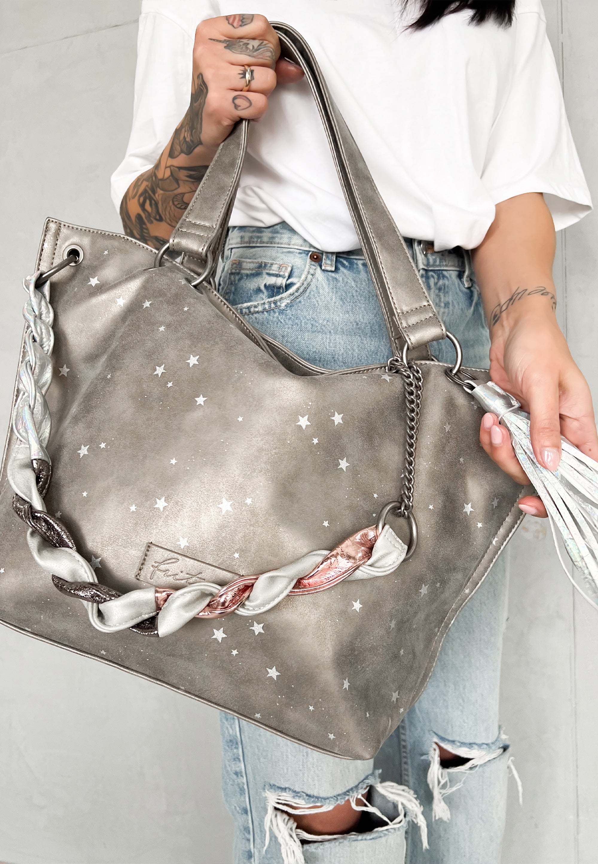 Fritzi Shopper Limited | Glimmer